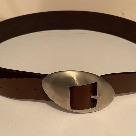 Thierry Mugler Brown Belt with Unique Silver Buckle Leather. - Picture 1 of 4